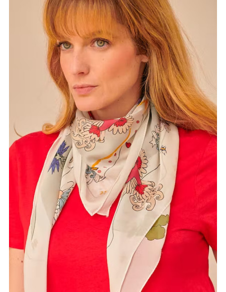 Foulard blanc imprimé en 100% soie