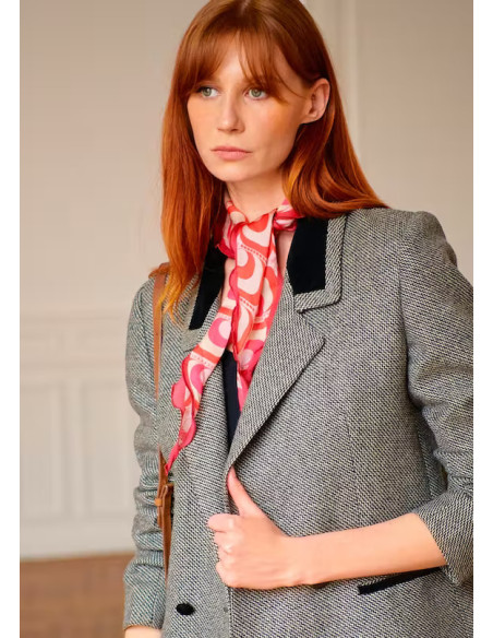 Foulard rouge en losange en 100% soie